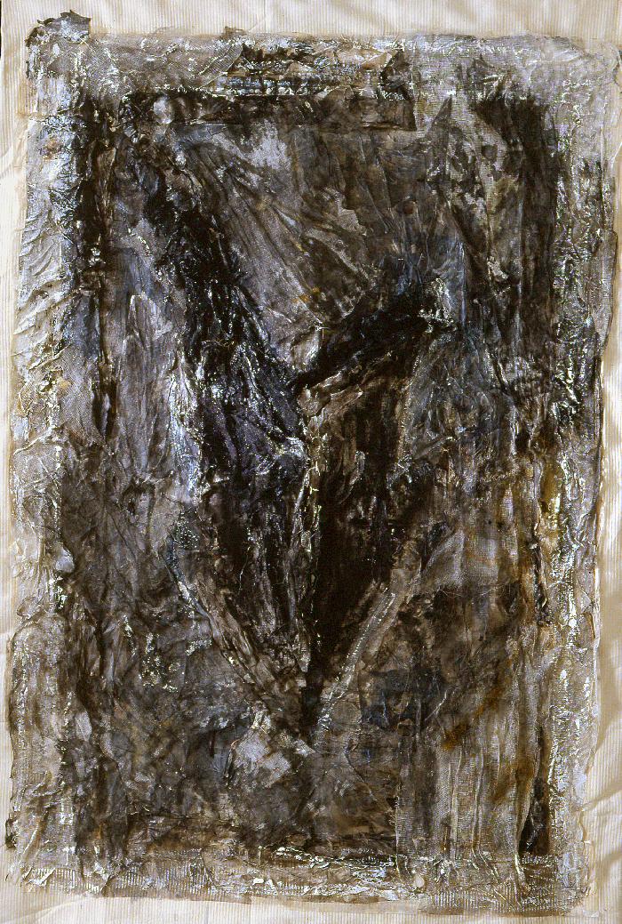 Tombant sombre à la fente - Dark fallen with a slit,  2002, Indian and printing ink, acrylic, tarlatan, Japanese paper, fabric, wire mesh, on sheets, mounted on canvas, 130 x 90cm. 
